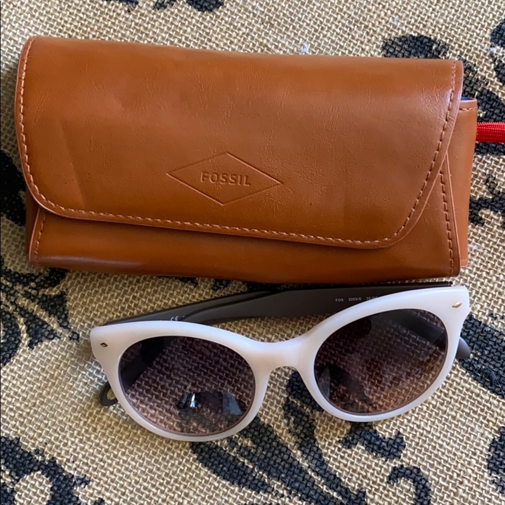 Fossil sunglasses